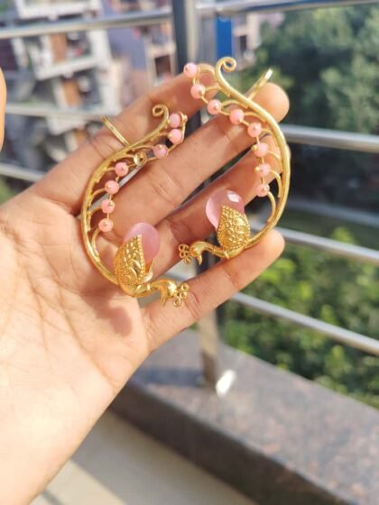 EAR CUFF GOLD POLISH-PINK