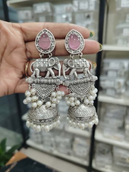 ELEPHANT EARRING -PINK