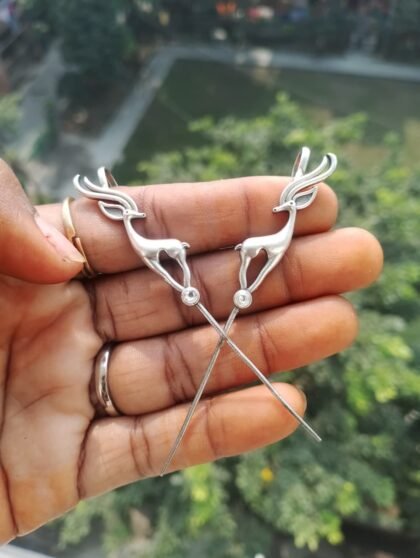 EAR CUFF STONE- WHITE