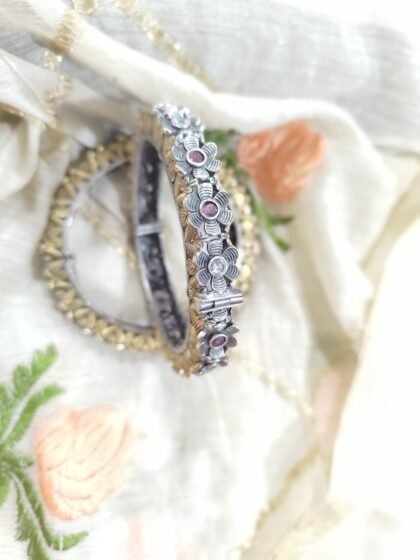 SCREW KADA RED WHITE - SINGLE PIECE