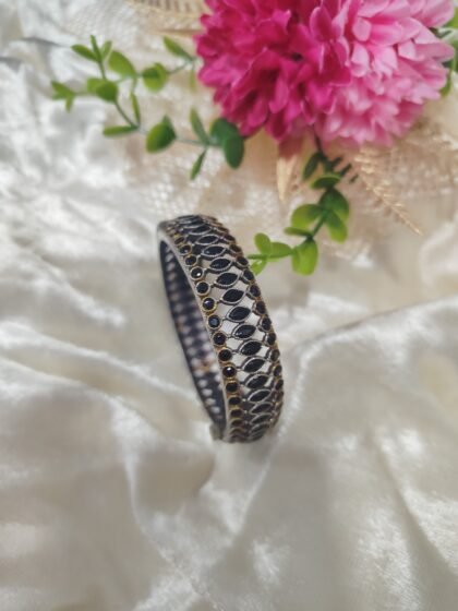 SCREW KADA  BLACK STONE  - SINGLE PIECE