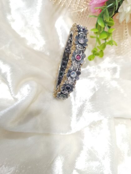 SCREW KADA  DUAL TONE MUITI - SINGLE PIECE