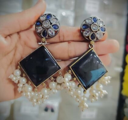 DUAI TONE STONE EARRING-BLUE