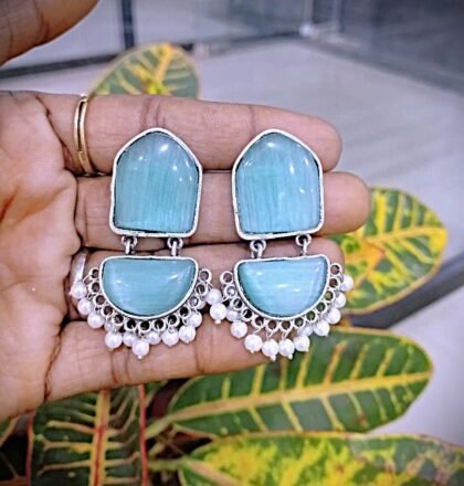 STUD STONE EARRING-LIGHT BLUE