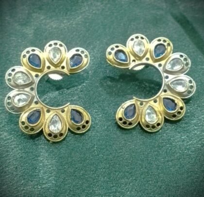 DUAI TONE STONE EARRING-BLUE & WHITE
