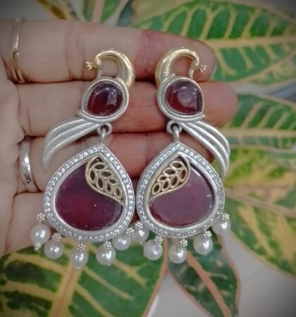DUAI TONE STONE  EARRING-RED