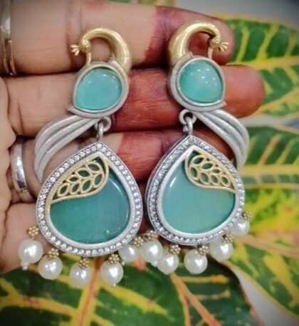 DUAI TONE STONE  EARRING-TEAL