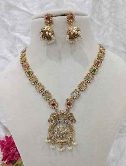GOLDEN NECKLACE SET STONE-MULTI