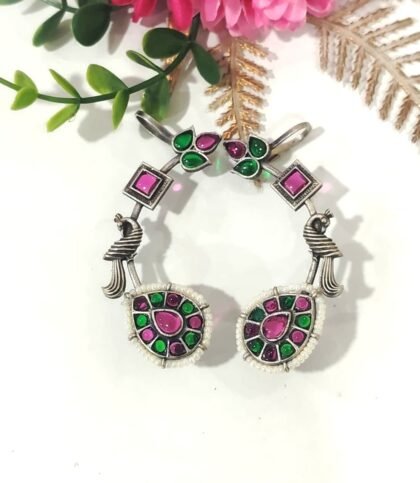 SILVER EAR CUFF STONE -RED ,GREEN