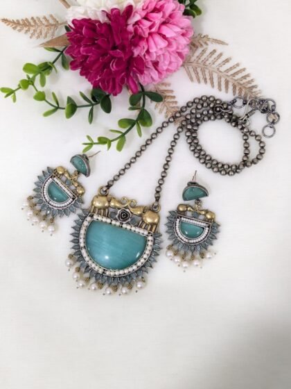 DUAL TONE CHAIN PENDANT SET STONE -TEAL