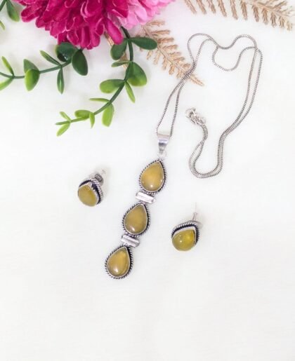 SILVER CHAIN PENDANT SET STONE-YELLOW