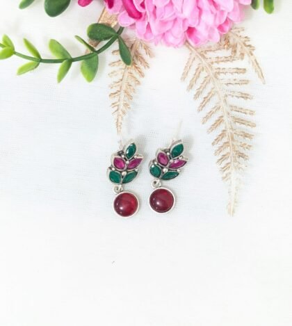 STUD SILVER EARRING STONE- RED,GREEN