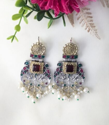 DUAL TONE EARRING STONE -RED ,GREEN