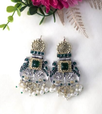 DUAL TONE EARRING STONE -GREEN