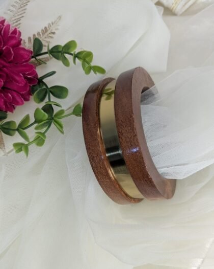 BROWN WOODEN BANGLE (SIZE-2.6)