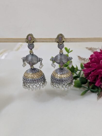 DUAI TONE JHUMKA STONE EARRING-PINK