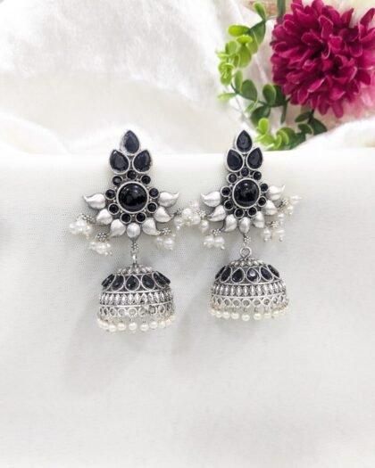 SILVER JHUMKA STONE EARRING-BLACK