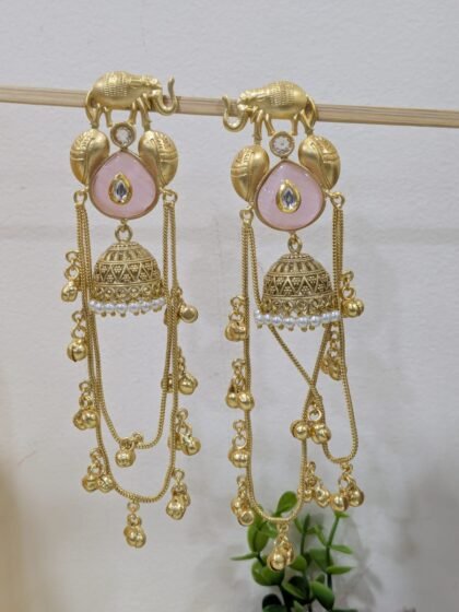 GOLDEN KASHMIRI EARRING ELEPHAANT PATTERN WITH STONE PINK
