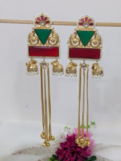 KASHMIRI  STATEMENT EARRING  STONE - RED GREEN